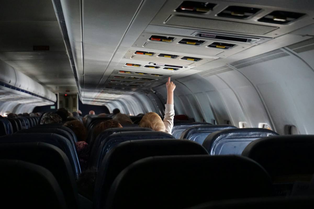 coach vs premium economy vs business class comparison