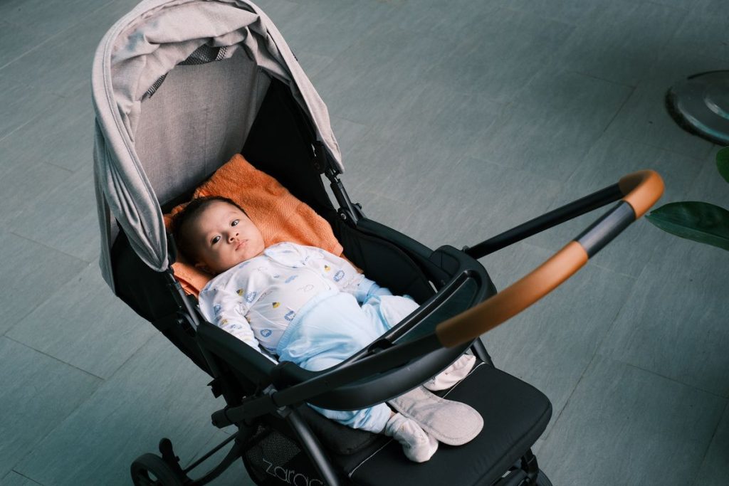 Can you bring a stroller on a plane