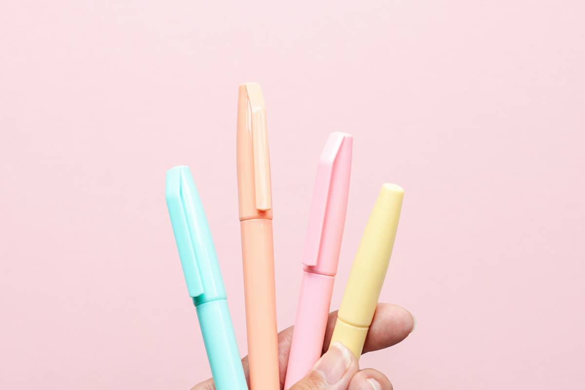 can you bring pens on a plane TSA rules